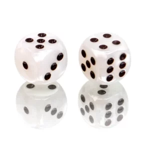 1 ONLY 16mm Dice White Pearl - Image 1