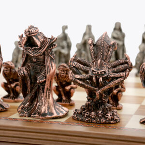 Dal Rossi Chess Set on a 20" chess box Evil Ring Metal Chessmen