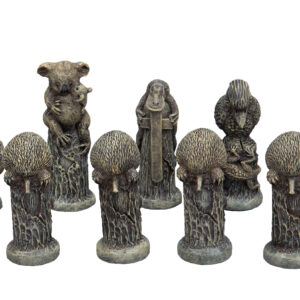 Dal Rossi Hand Paint - Australiana Chessmen on a Mahogany / Maple, 40cm Chess Board