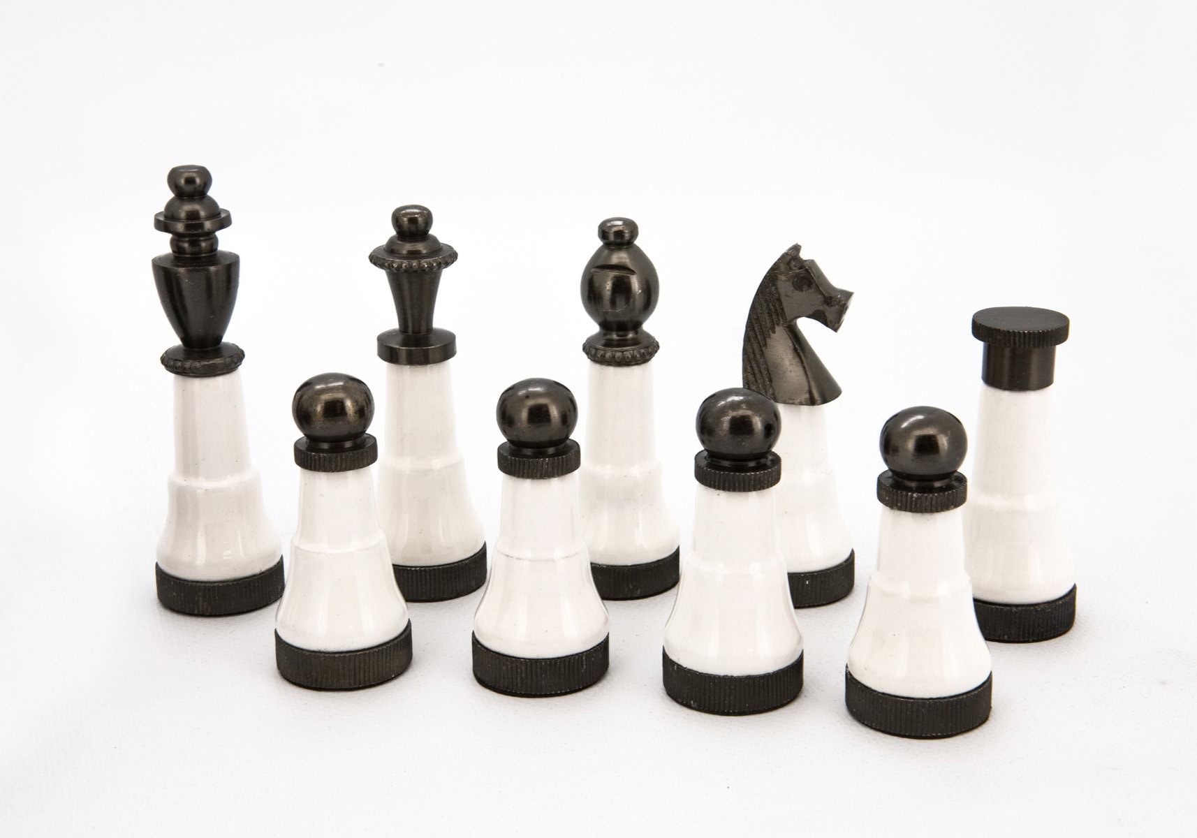 Dal Rossi Italy, Black and White with Copper and Gun Metal Gray Tops and Bottoms Chessmen 110mm on a Mahogany and Maple 50cm