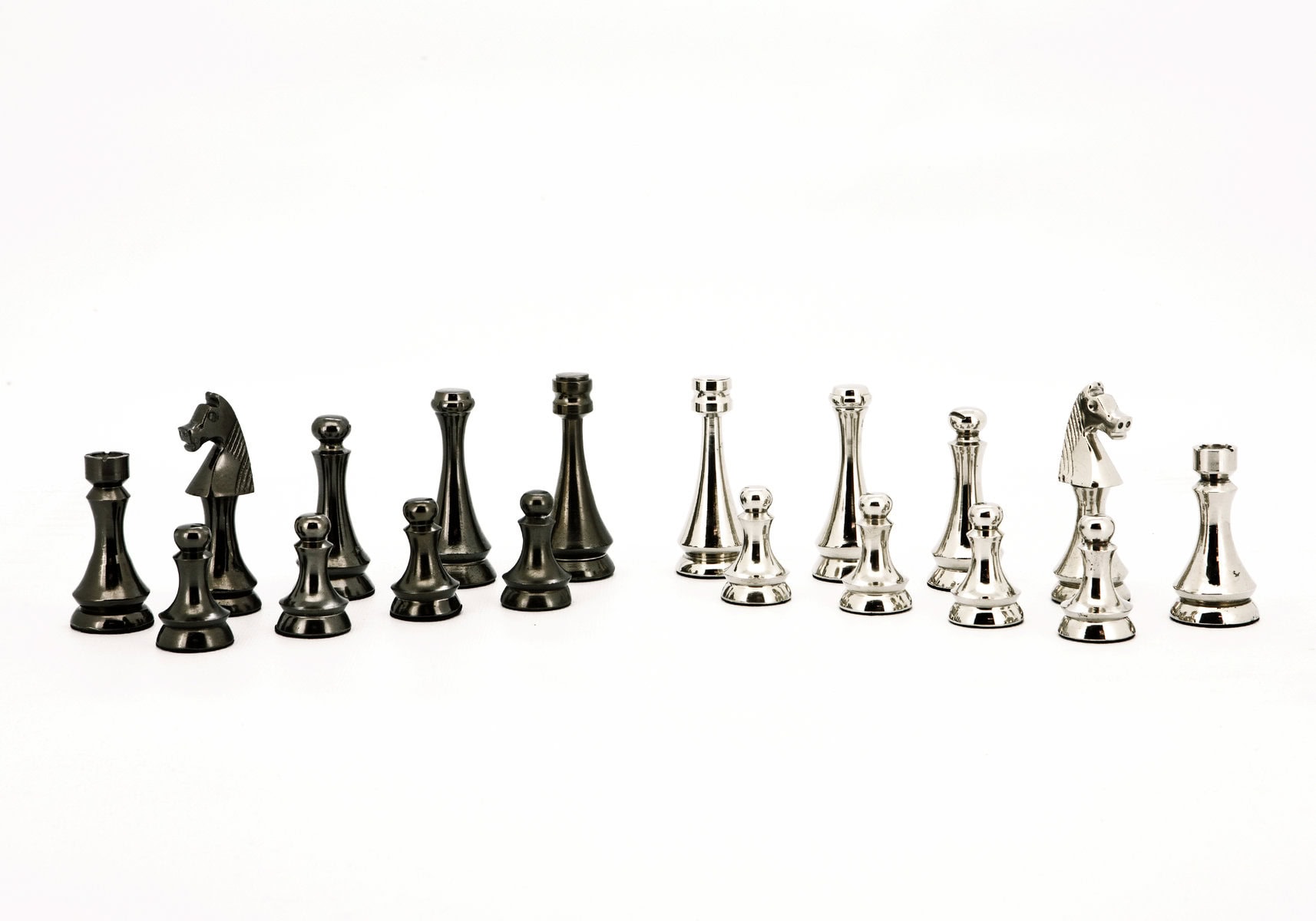 Dal Rossi Italy Chess Set Mahogany Maple Flat Board 40cm, With Metal Dark Titanium and Silver chessmen 85mm
