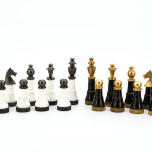 Dal Rossi Italy Chess Set Carbon Fibre Shinny Finish 20″ With Compartments, With Black and White with Gold and Gun Metal Tops and Bottoms Chessmen 110mm