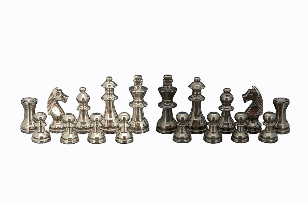 Dal Rossi Italy, Staunton Black Nickel & Silver 80mm Chessmen on a Walnut Inlaid Chess Box with Compartments 20"