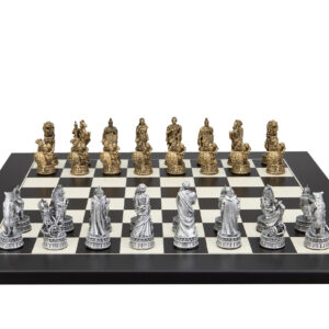 Dal Rossi Italy Roman Chessmen  on a Black / Erable, 50cm Chess Board