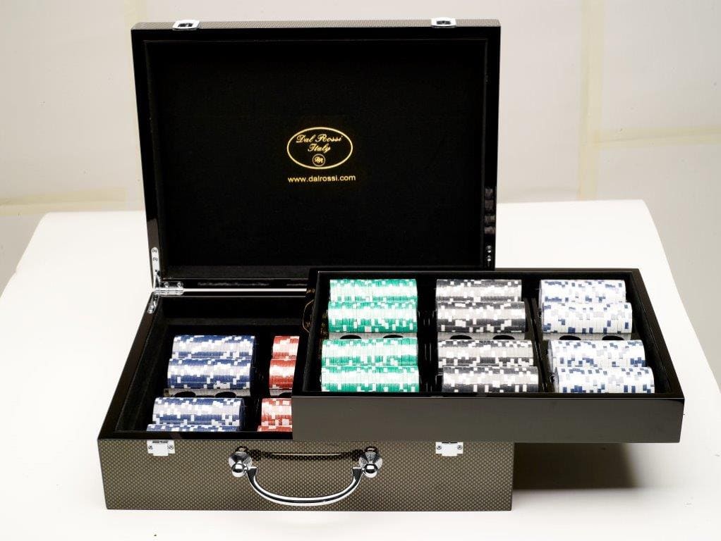 Dal Rossi Italy Las Vegas att - case 500 Chips 11.5grms Incudes 2 Packs of Playing Cards